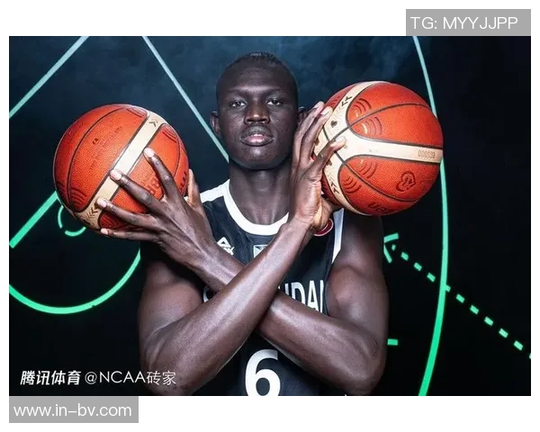 阿奇福德本赛季NCAA三项命中率惊人达200俱乐部成就引发关注